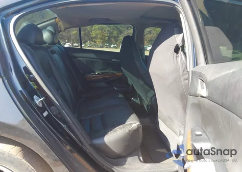 2011 Honda Accord 2.4 Ex-L from USA, damaged, VIN 1HGCP2F80BA071408